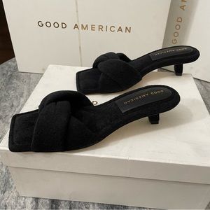 Good American Terry Cloth Kitten Heels - sz 6